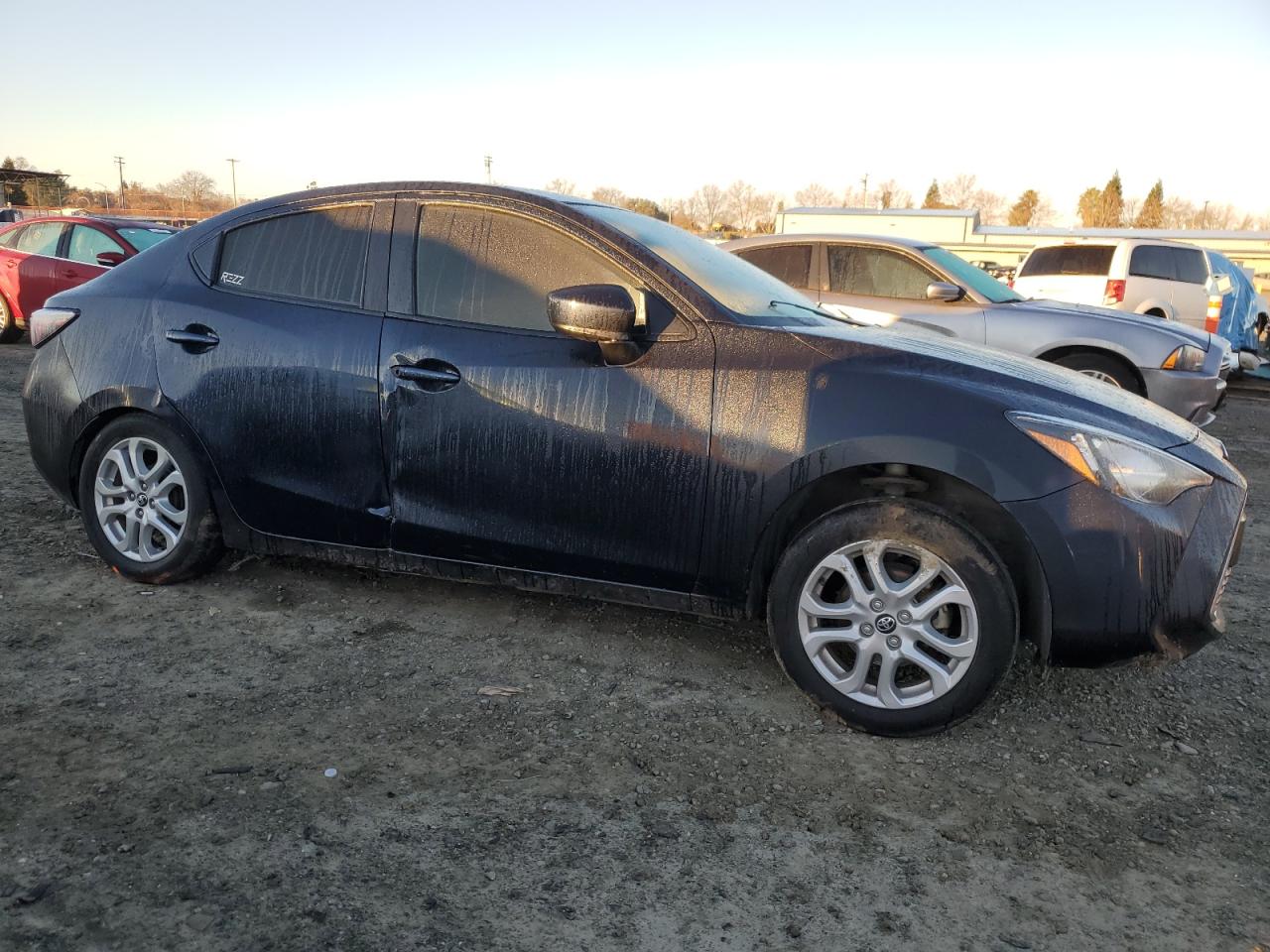 2017 Toyota Yaris - Image 4