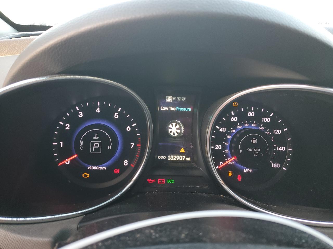 2013 Hyundai Santa Fe - Image 9