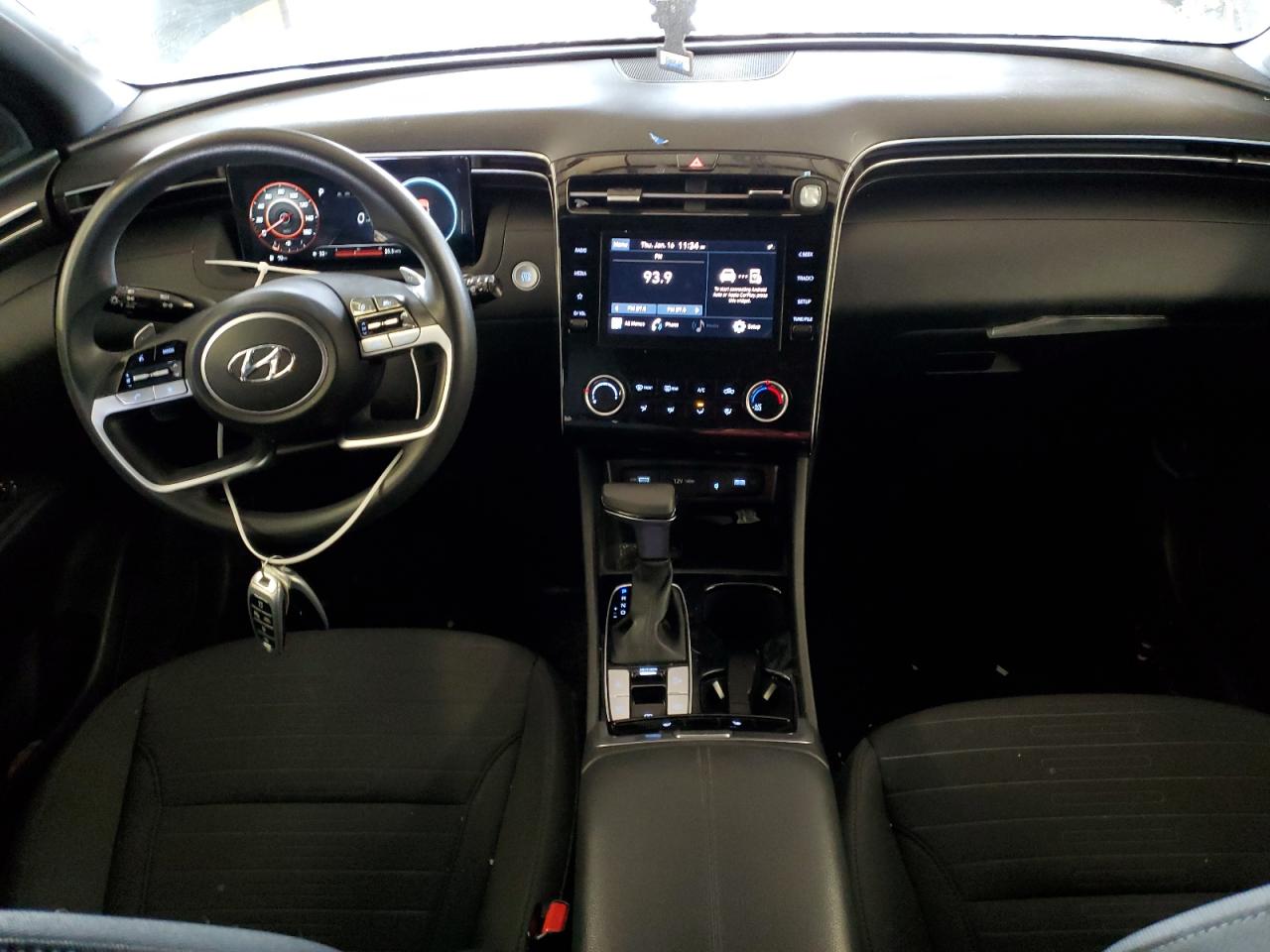 2023 Hyundai Santa Cruz - Image 8