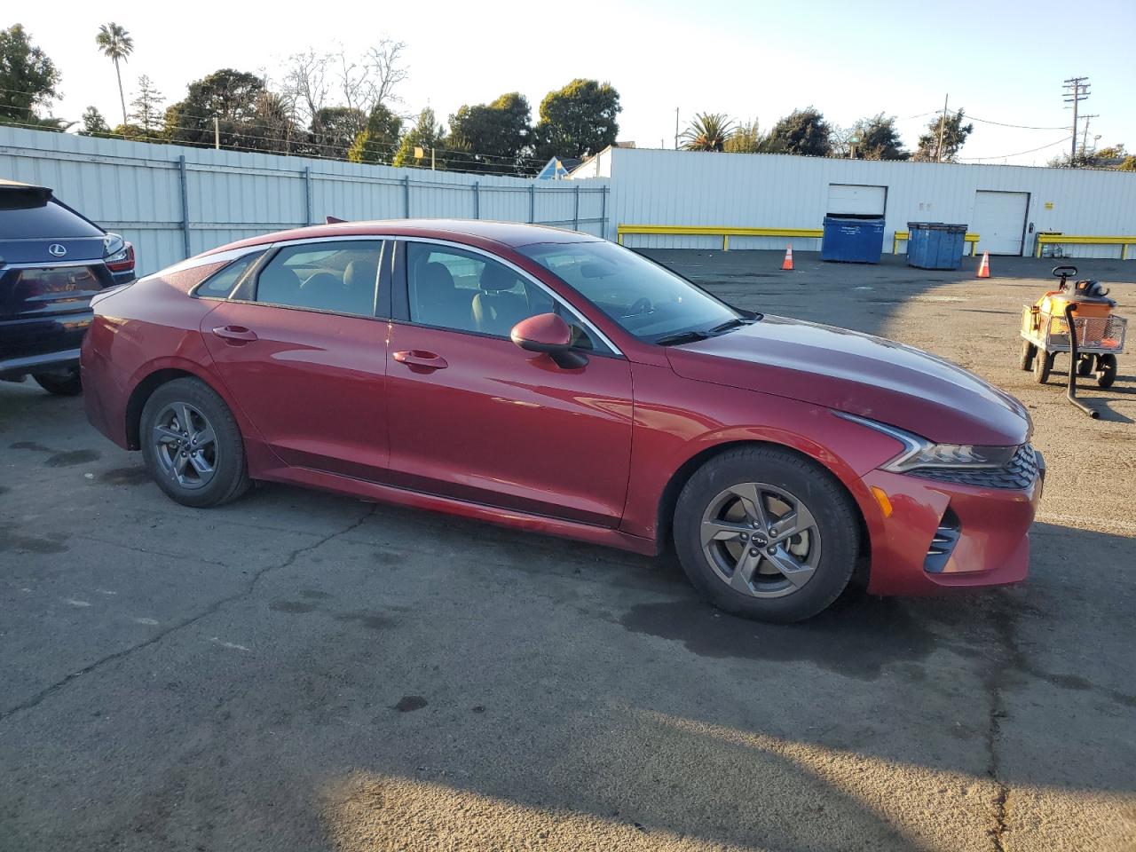 2023 Kia K5 - Image 4