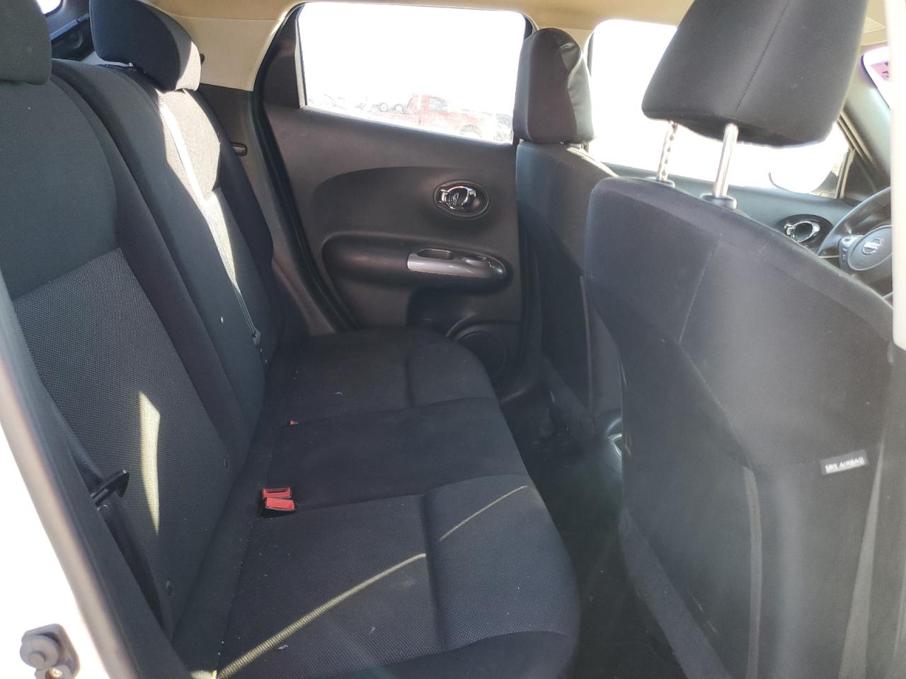 2014 Nissan Juke - Image 10