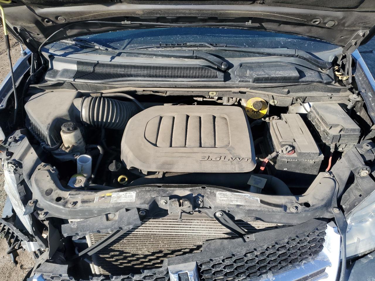 2015 Dodge Caravan - Image 13