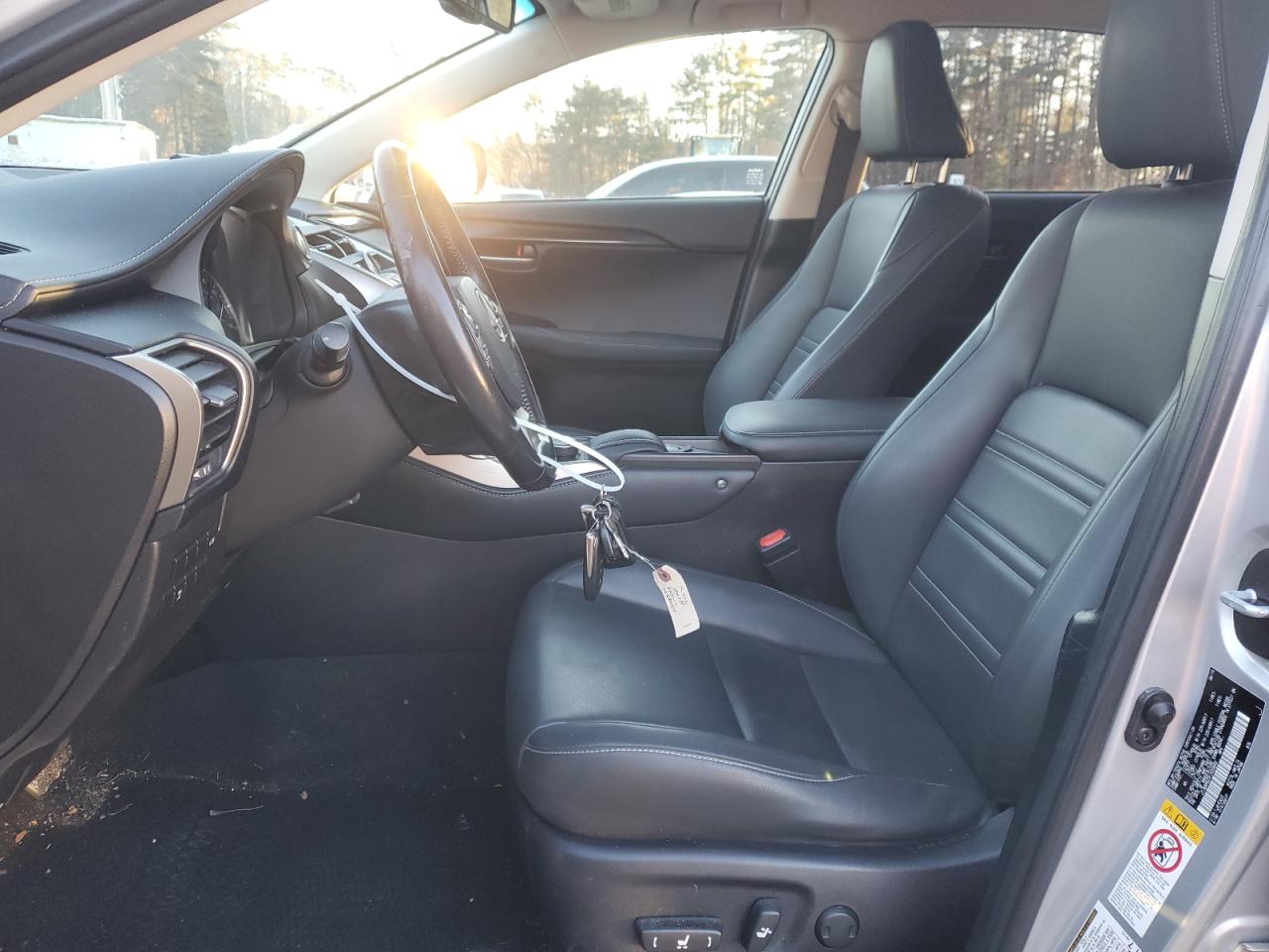 2015 Lexus NX - Image 7