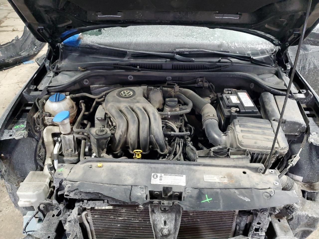 2015 Volkswagen Jetta - Image 11
