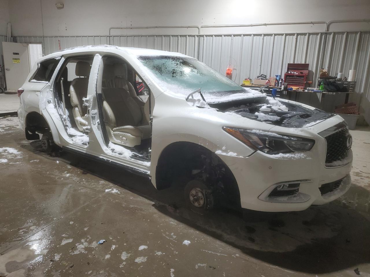 2016 Infiniti QX60 - Image 4