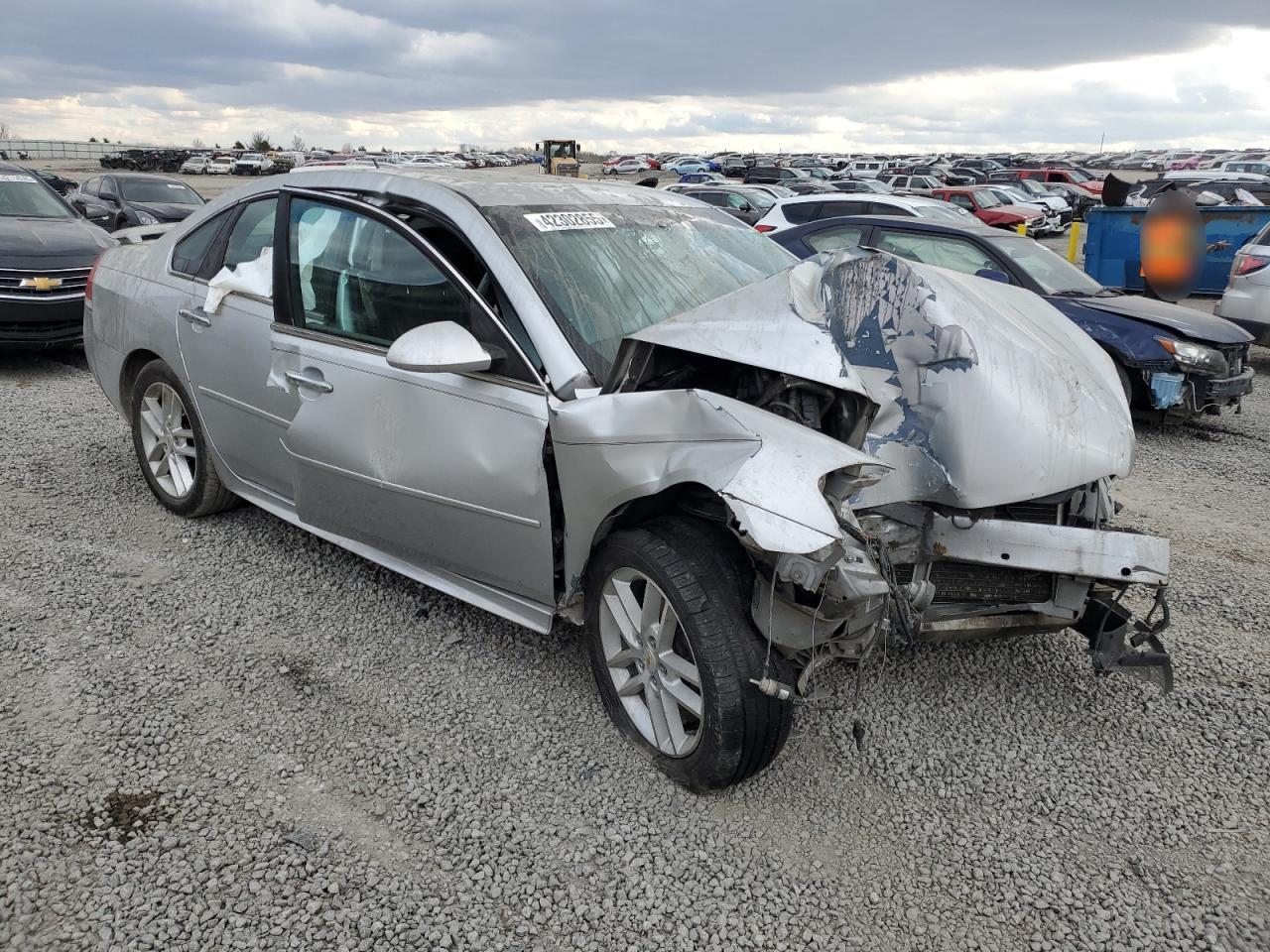2010 Chevrolet Impala - Image 4