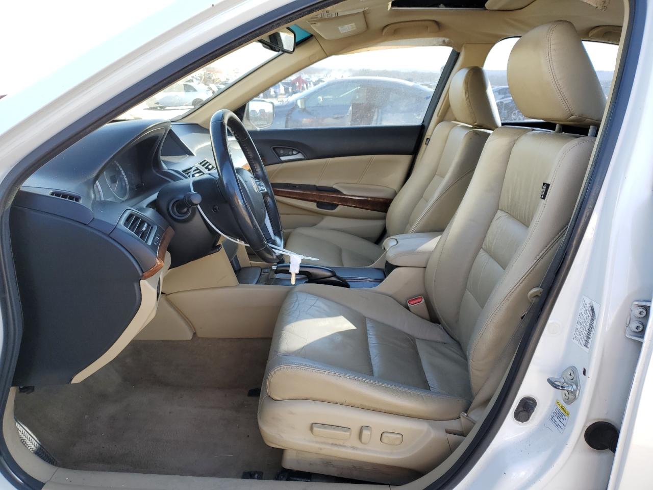 2012 Honda Accord - Image 7