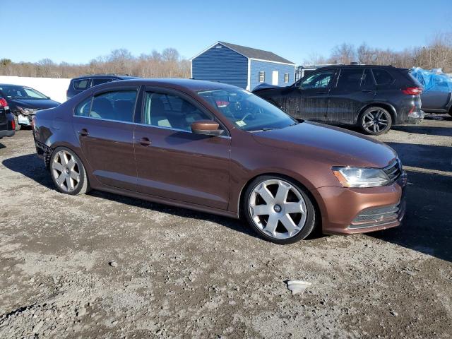 Sedans VOLKSWAGEN JETTA 2017 Brązowy