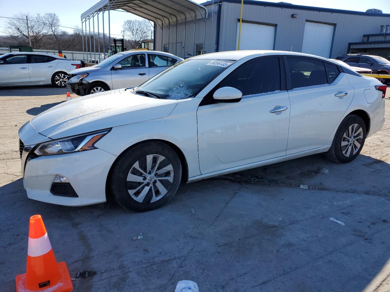 2020 Nissan Altima - Image 1