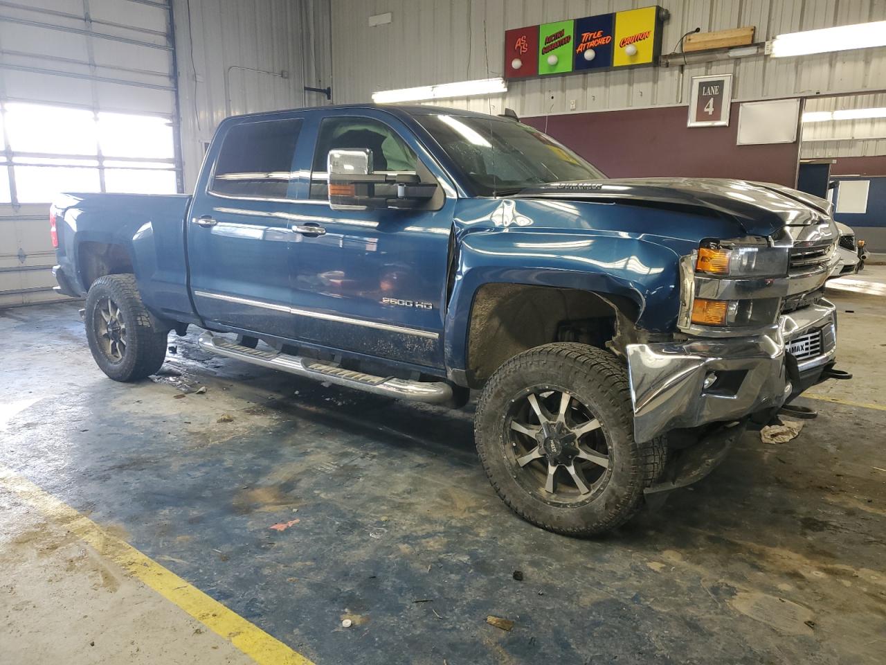 2015 Chevrolet Silverado - Image 4