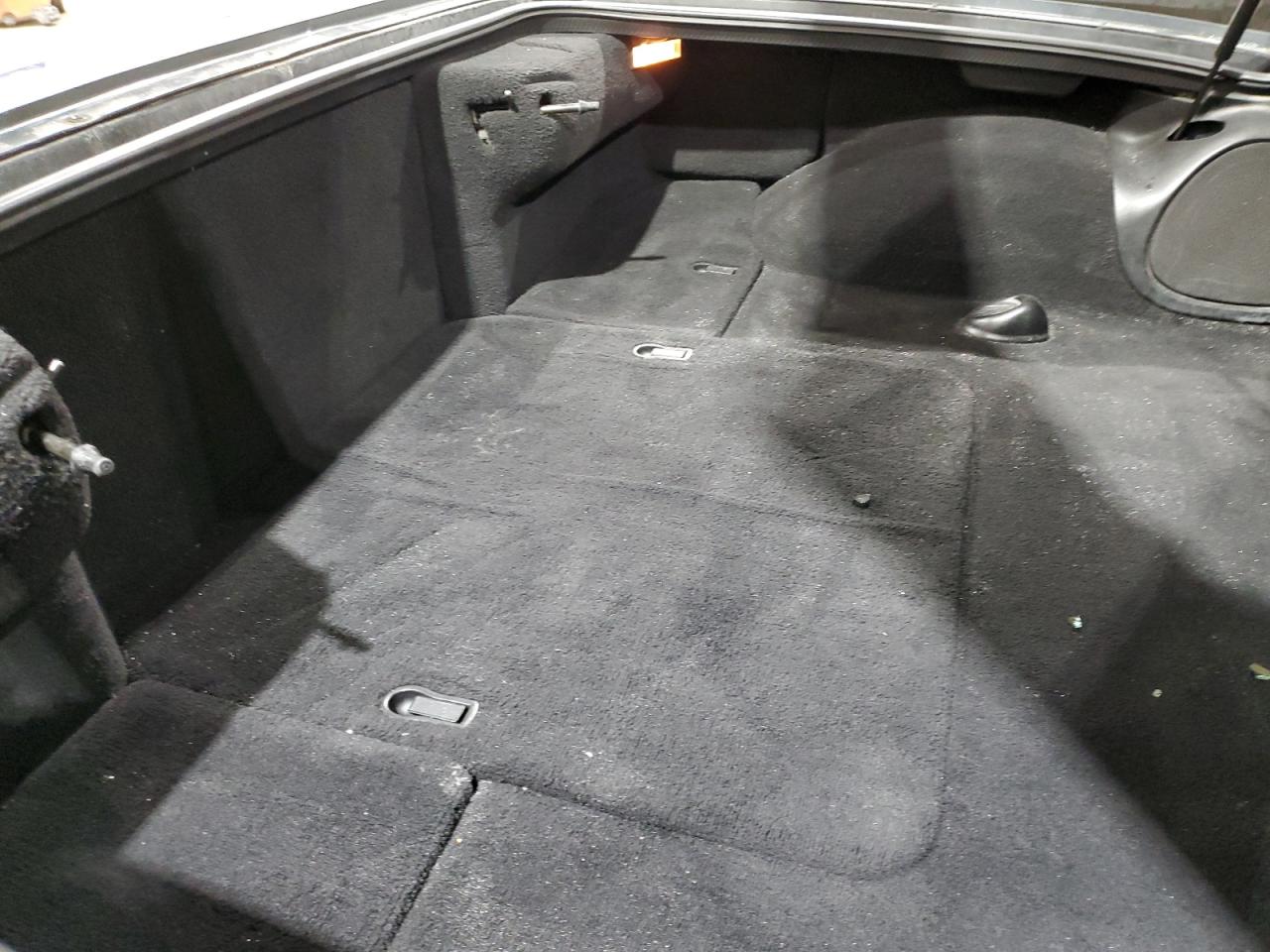 2004 Chevrolet Corvette - Image 10