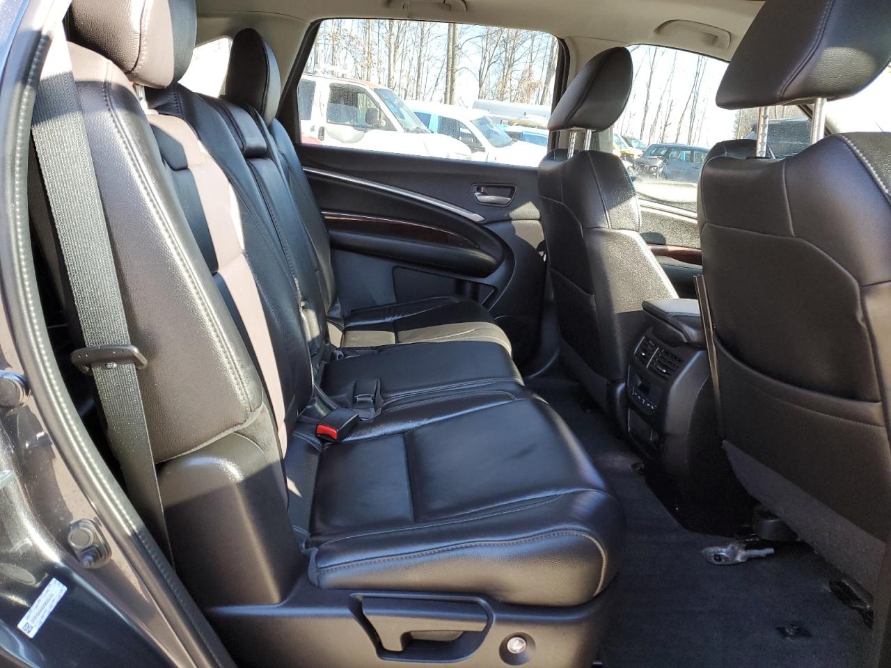 2015 Acura MDX - Image 11