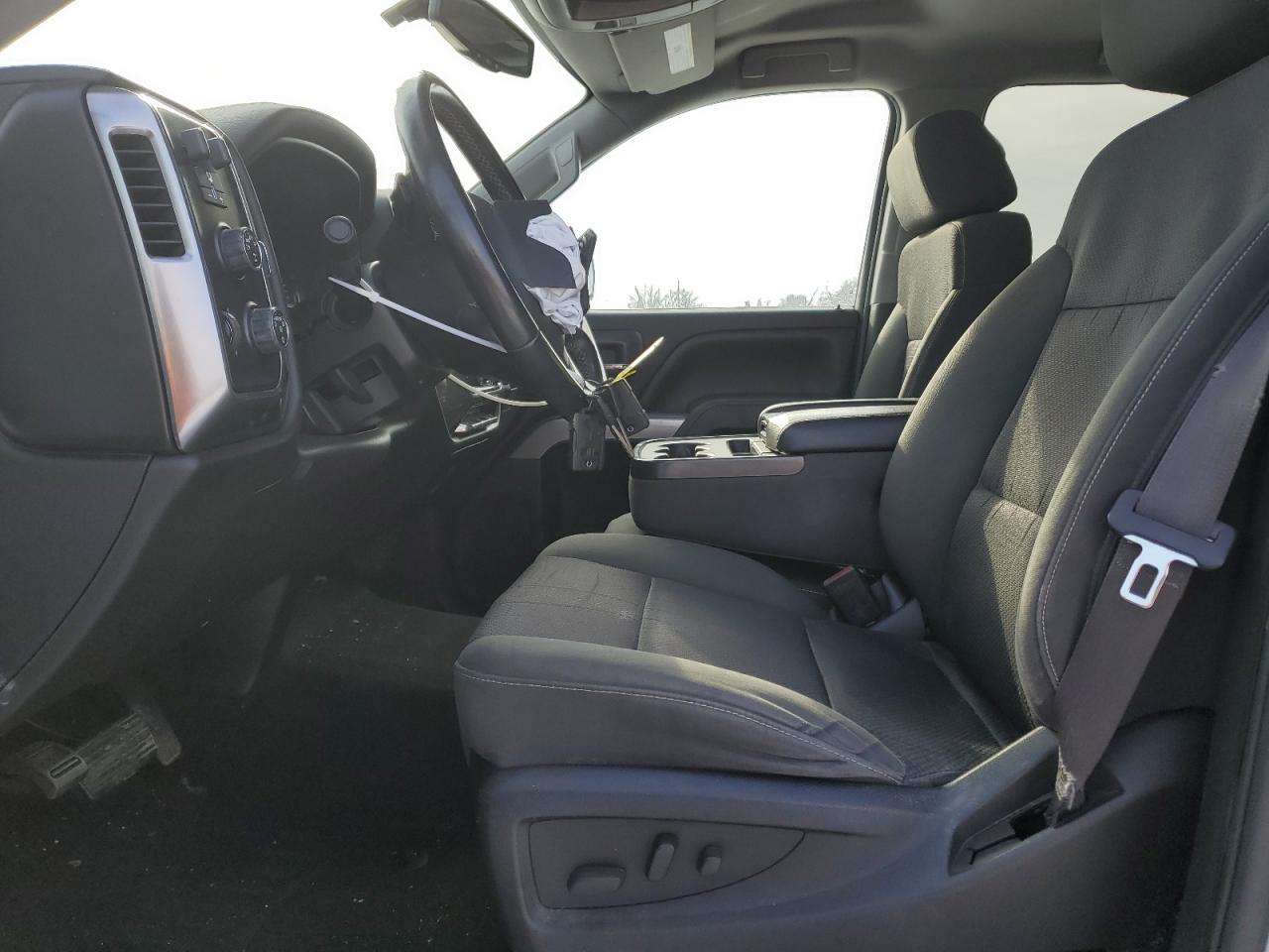 2014 Chevrolet Silverado - Image 7