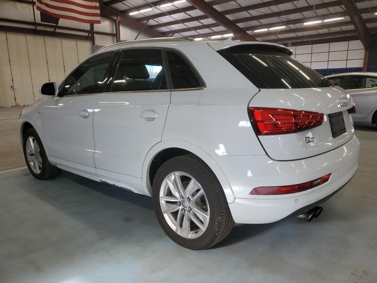 VIN WA1JCCFS5JR021150 2018 AUDI Q3 no.2