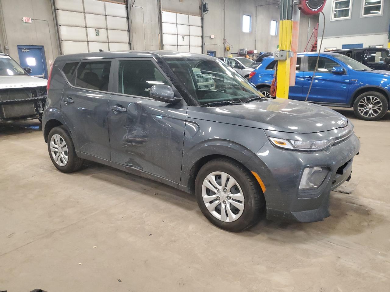 2022 Kia Soul - Image 4
