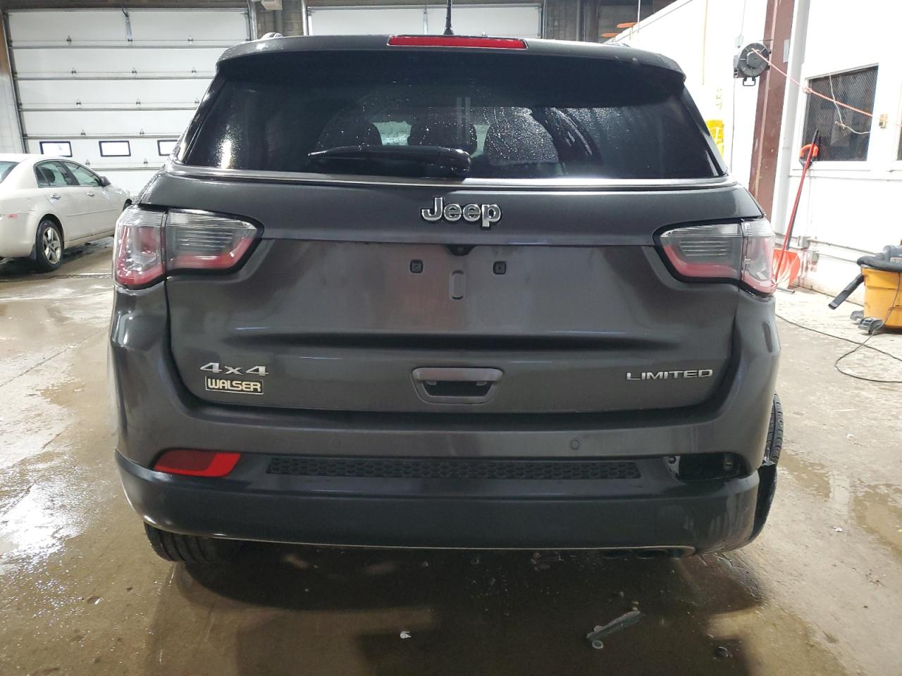 2018 Jeep Compass - Image 6