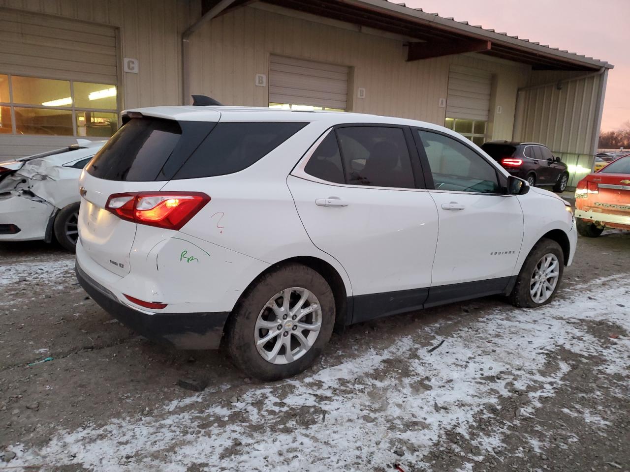 2019 Chevrolet Equinox - Image 3
