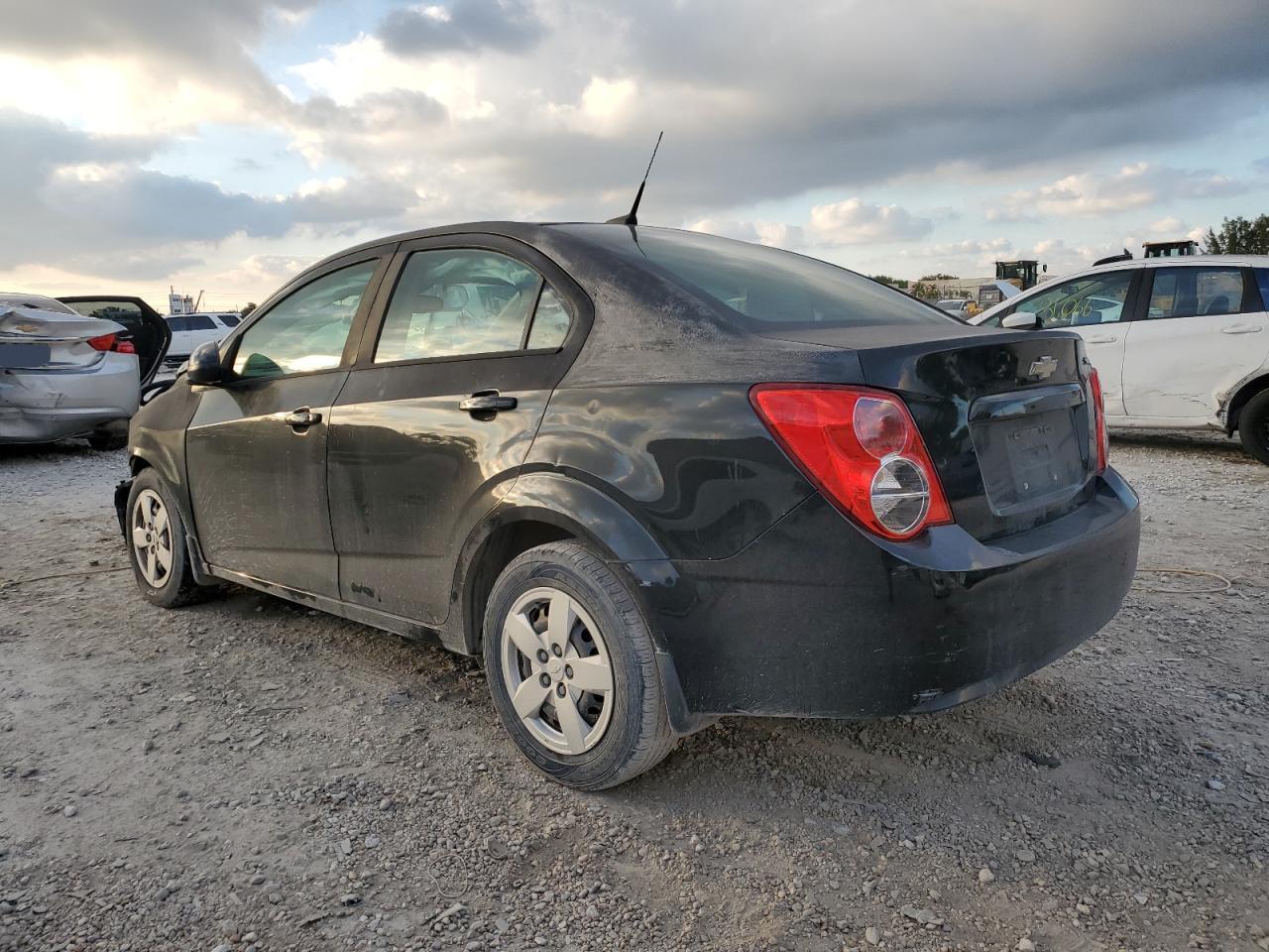 2013 Chevrolet Sonic - Image 2