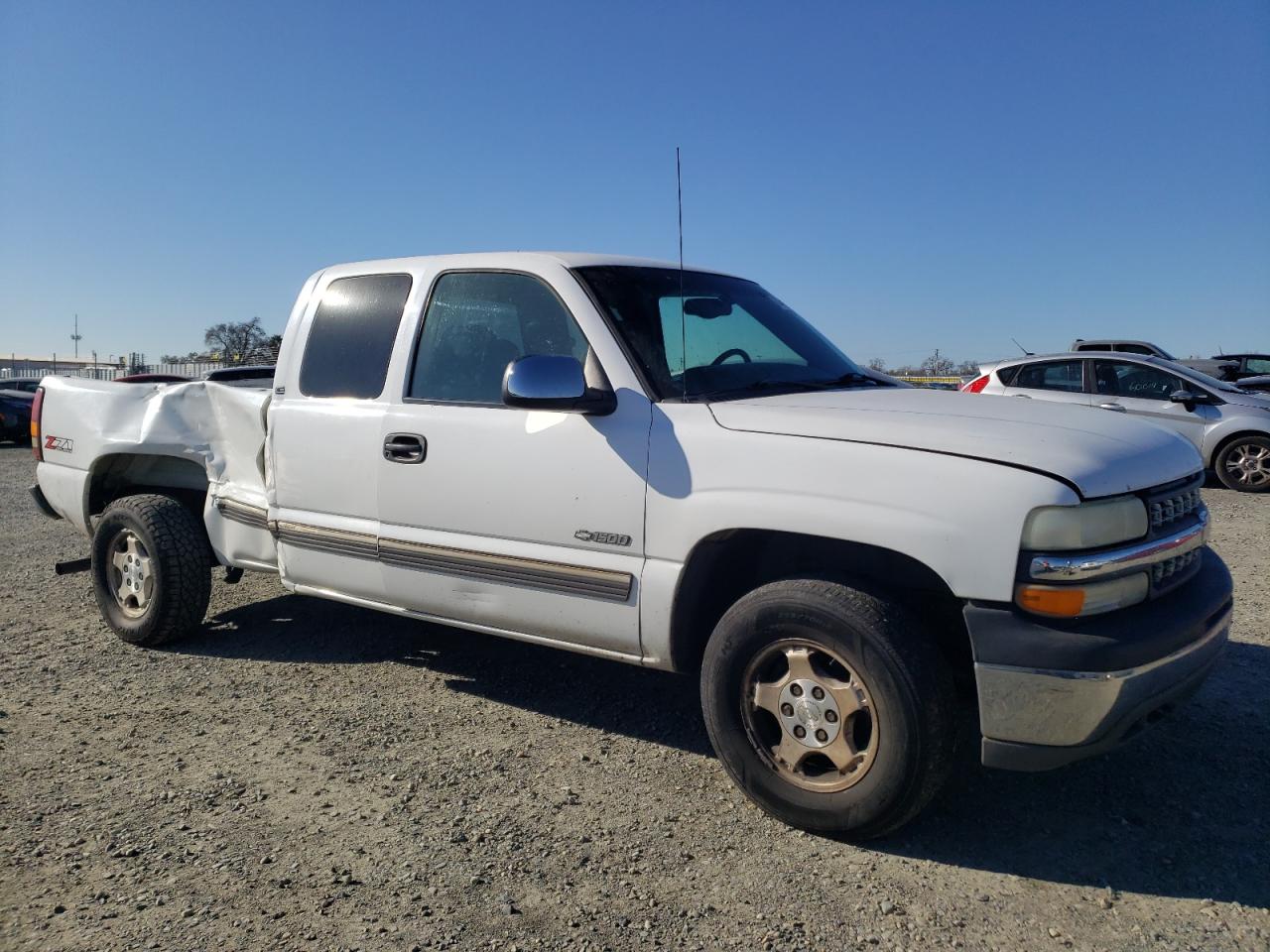 2001 Chevrolet Silverado - Image 4