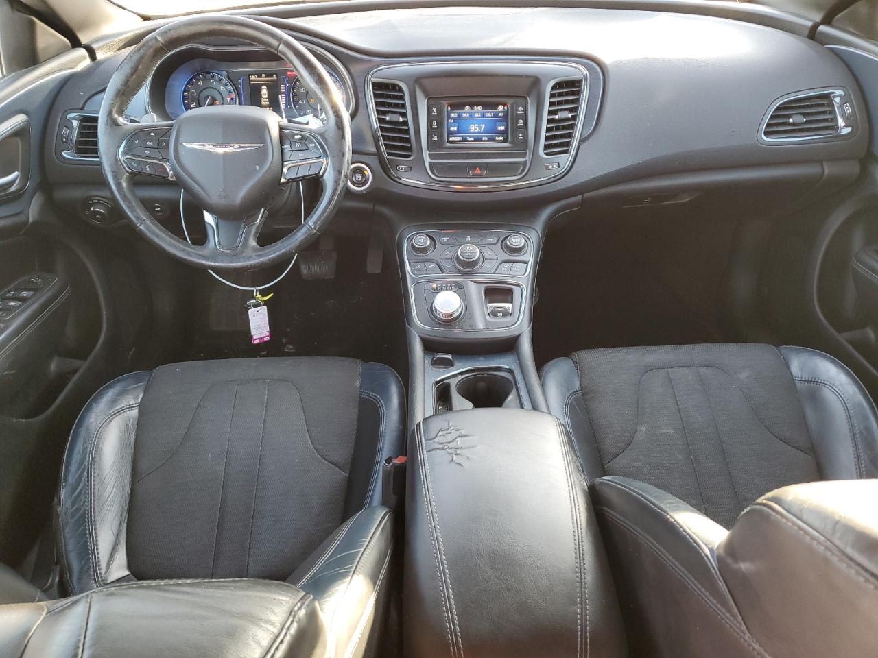 2015 Chrysler 200 - Image 8