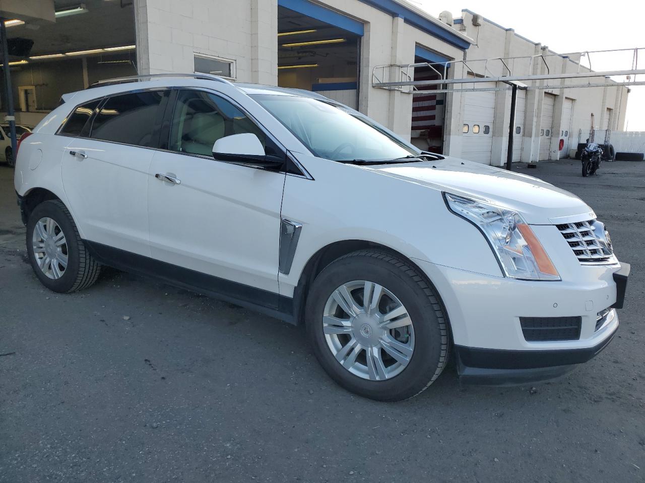 2016 Cadillac SRX - Image 4