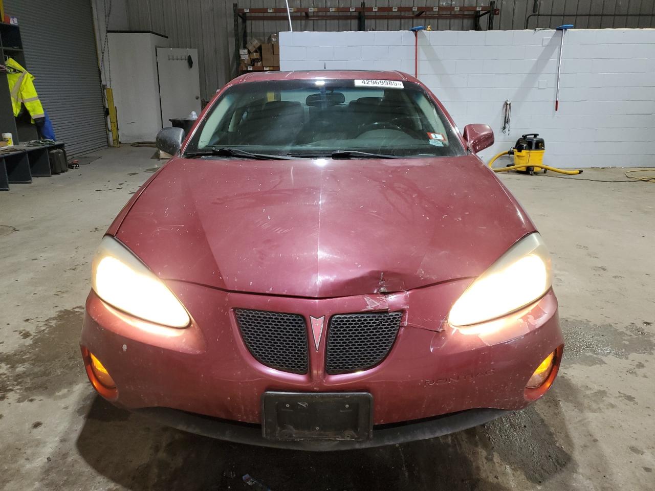 2006 Pontiac Grand Prix - Image 5