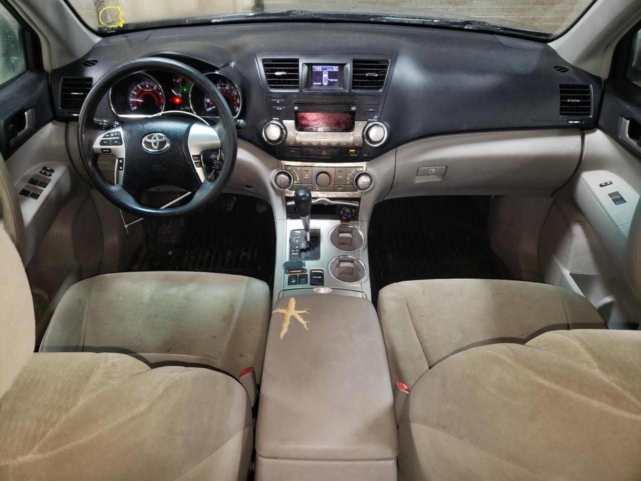 2012 Toyota Highlander - Image 8