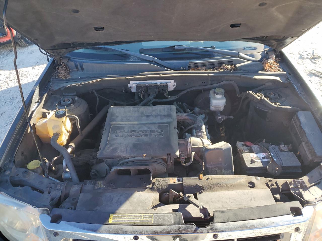 2009 Ford Escape - Image 12