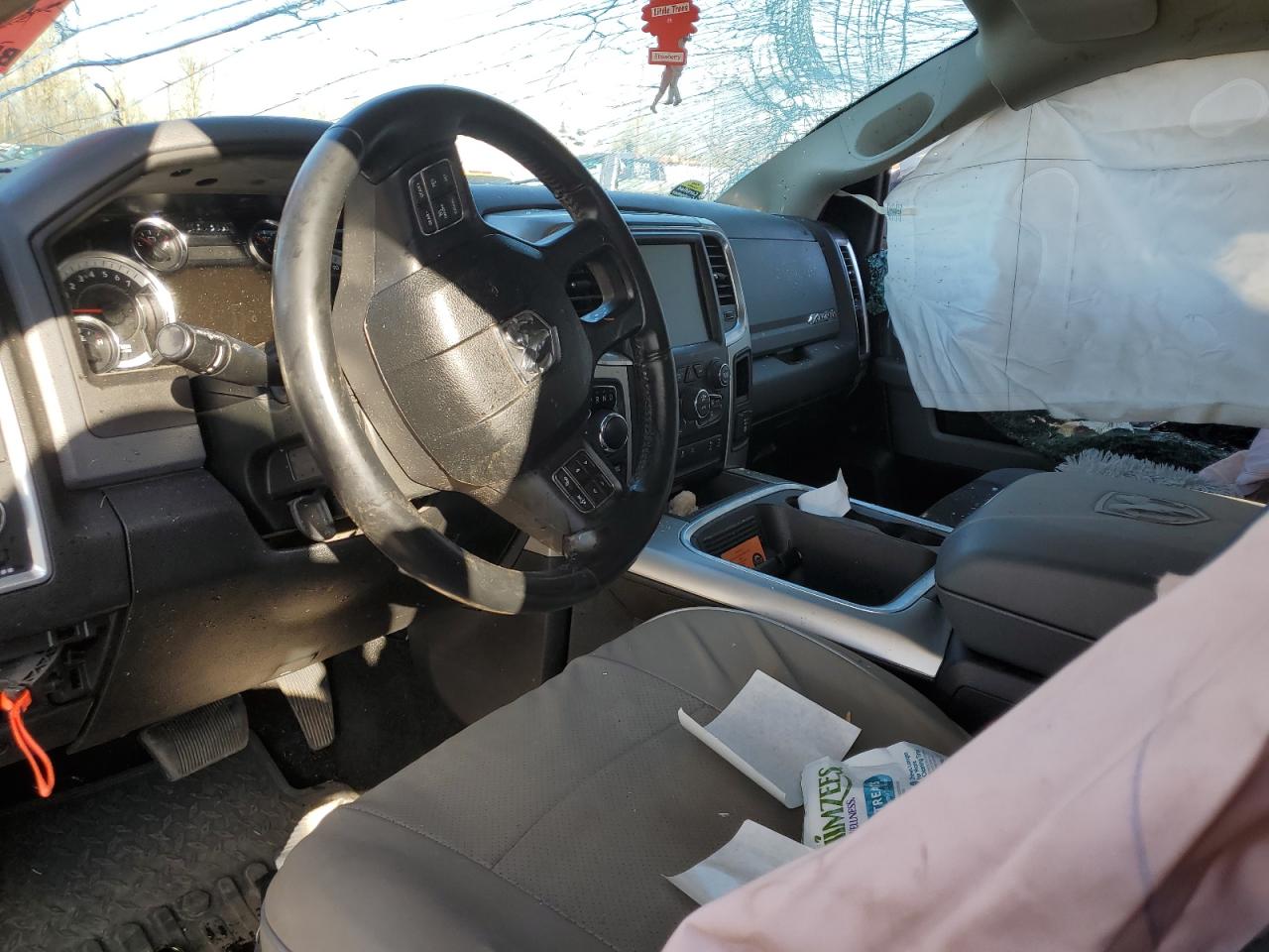 2017 RAM 1500 - Image 8