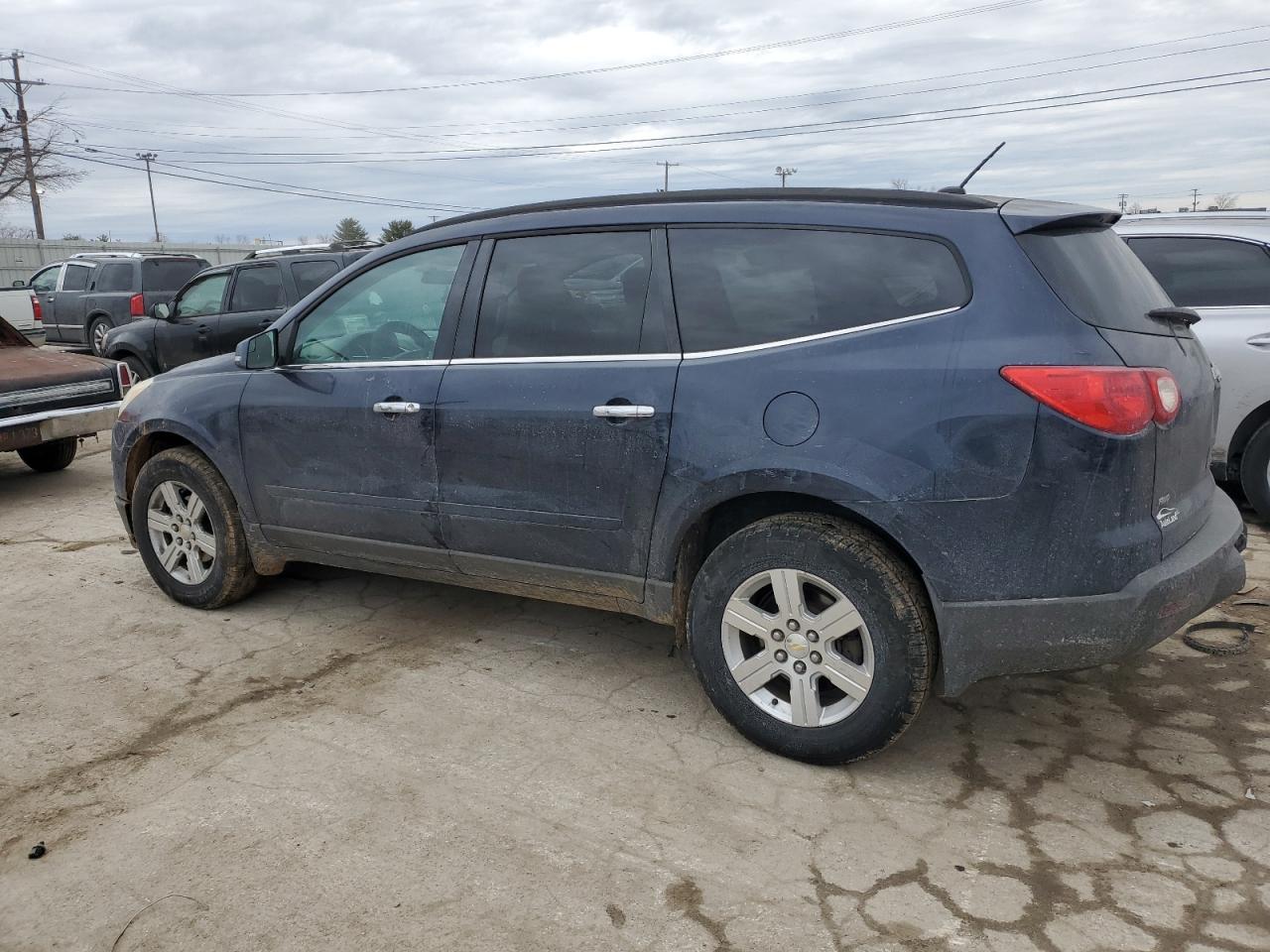 2011 Chevrolet Traverse - Image 2