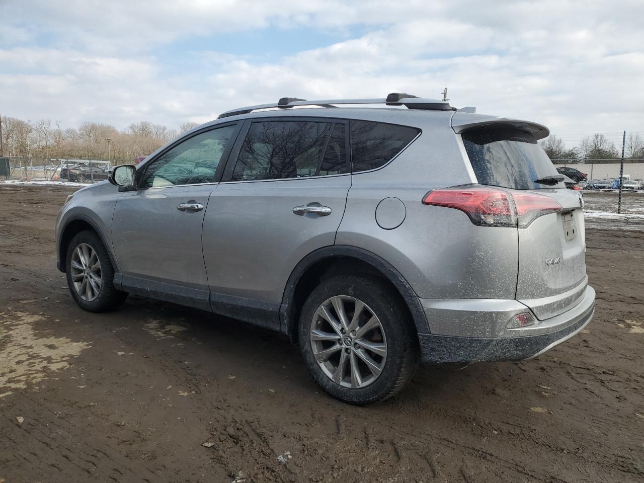 2016 Toyota RAV 4 - Image 2