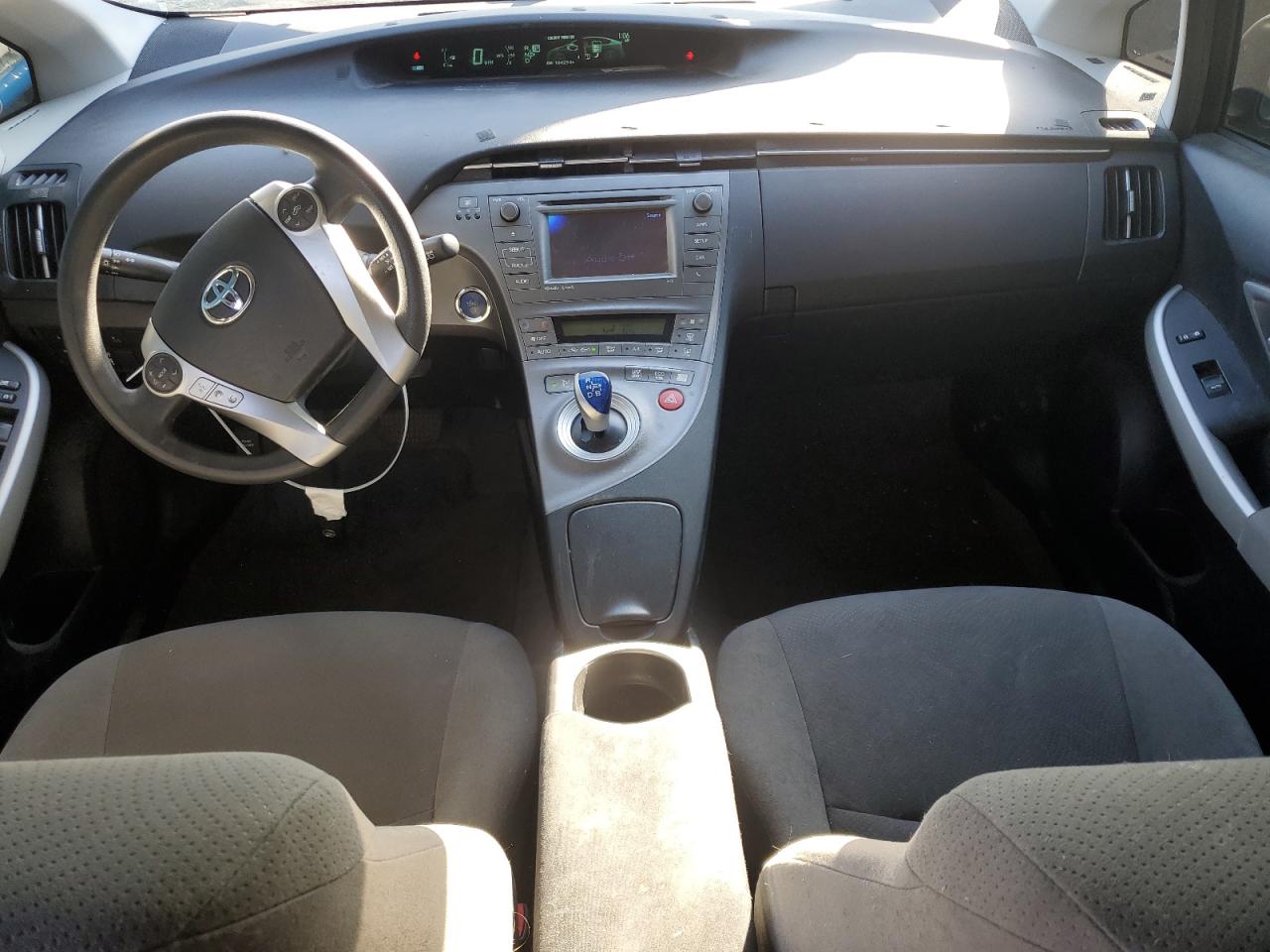 2012 Toyota Prius - Image 8