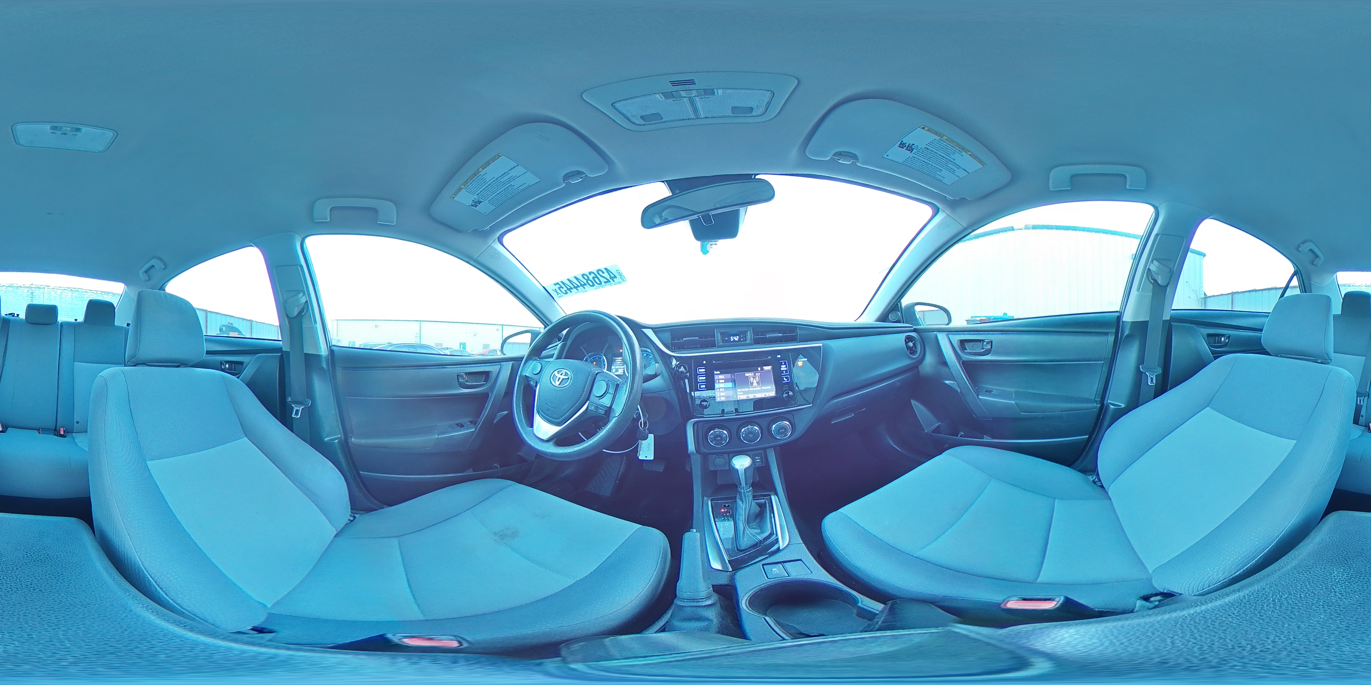 2018 Toyota Corolla - Image 13