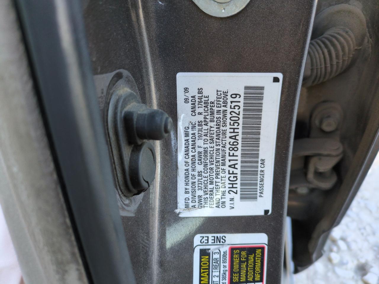 2010 Honda Civic - Image 12