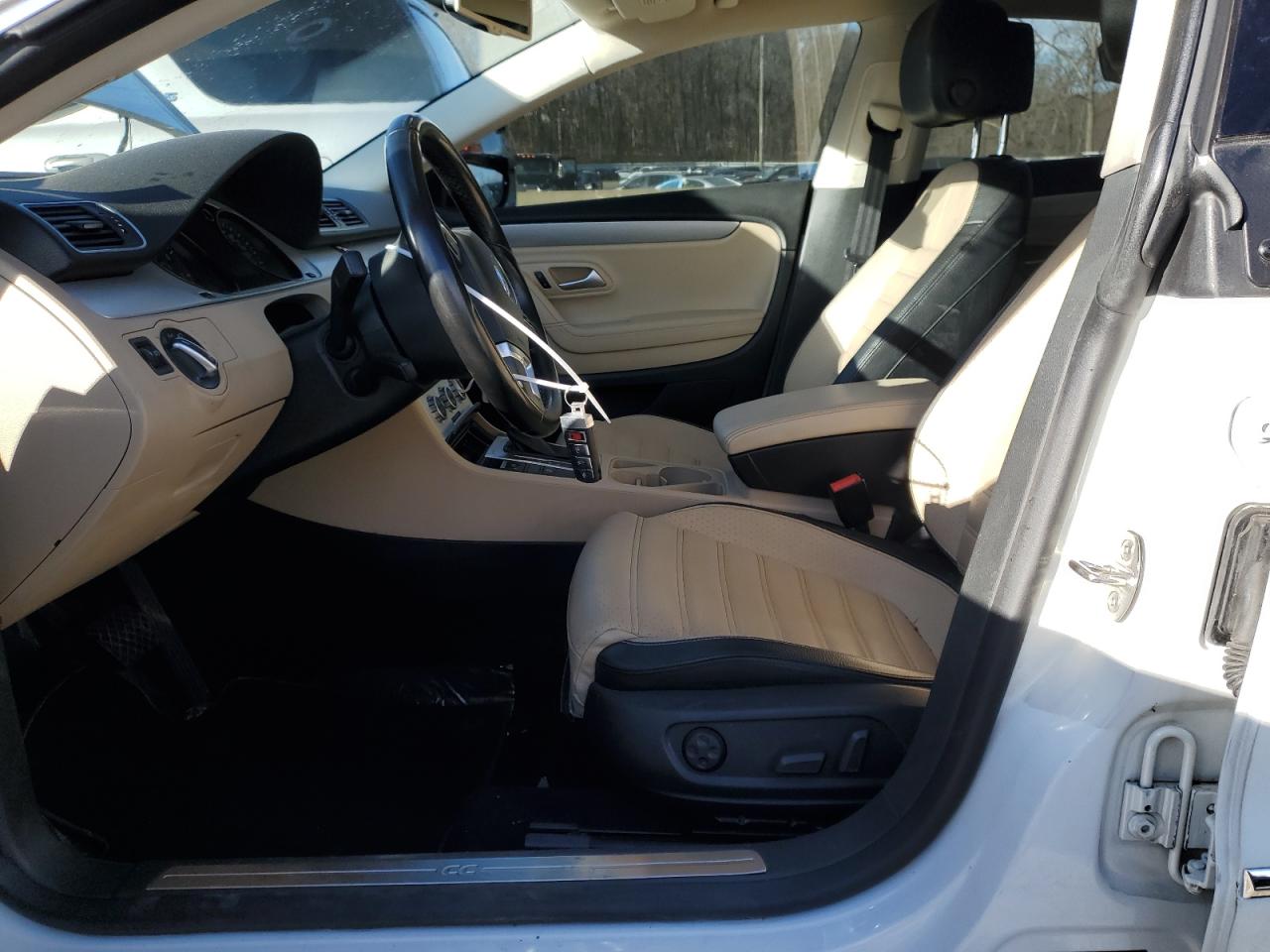 2015 Volkswagen Cc Sport VIN: WVWBP7AN9FE828311 Lot: 86766664