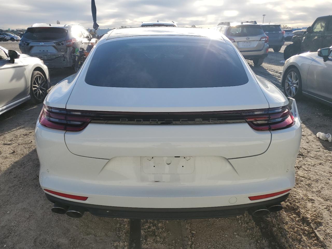 2020 Porsche Panamera - Image 6