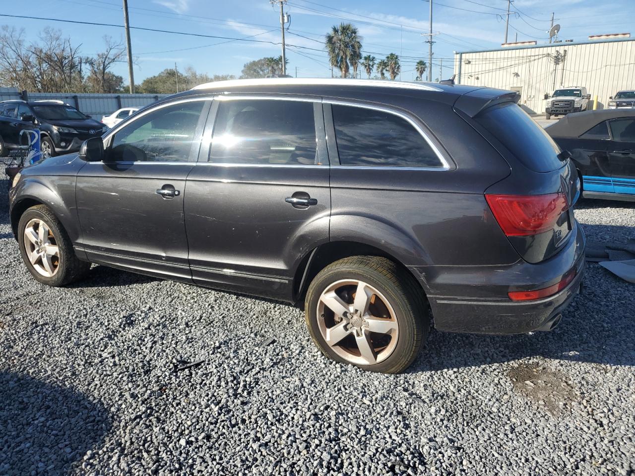 2014 Audi Q7 - Image 2