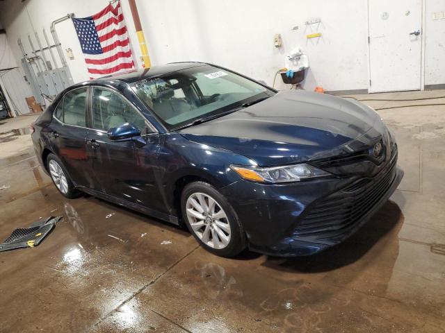  TOYOTA CAMRY 2018 Granatowy
