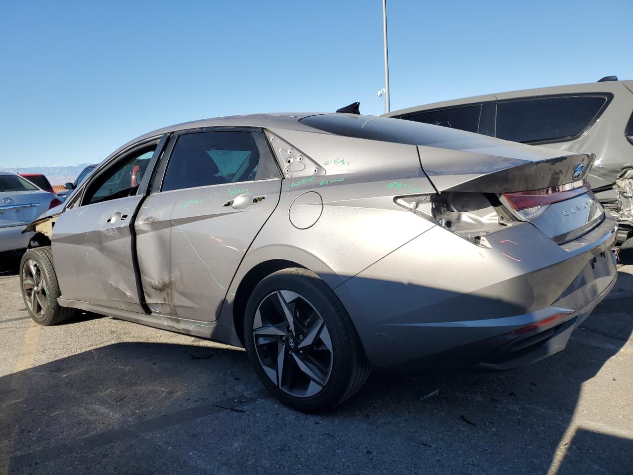 2023 Hyundai Elantra - Image 2