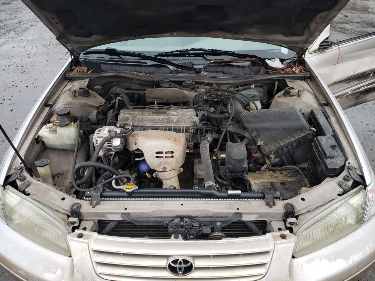 1999 Toyota Camry - Image 12