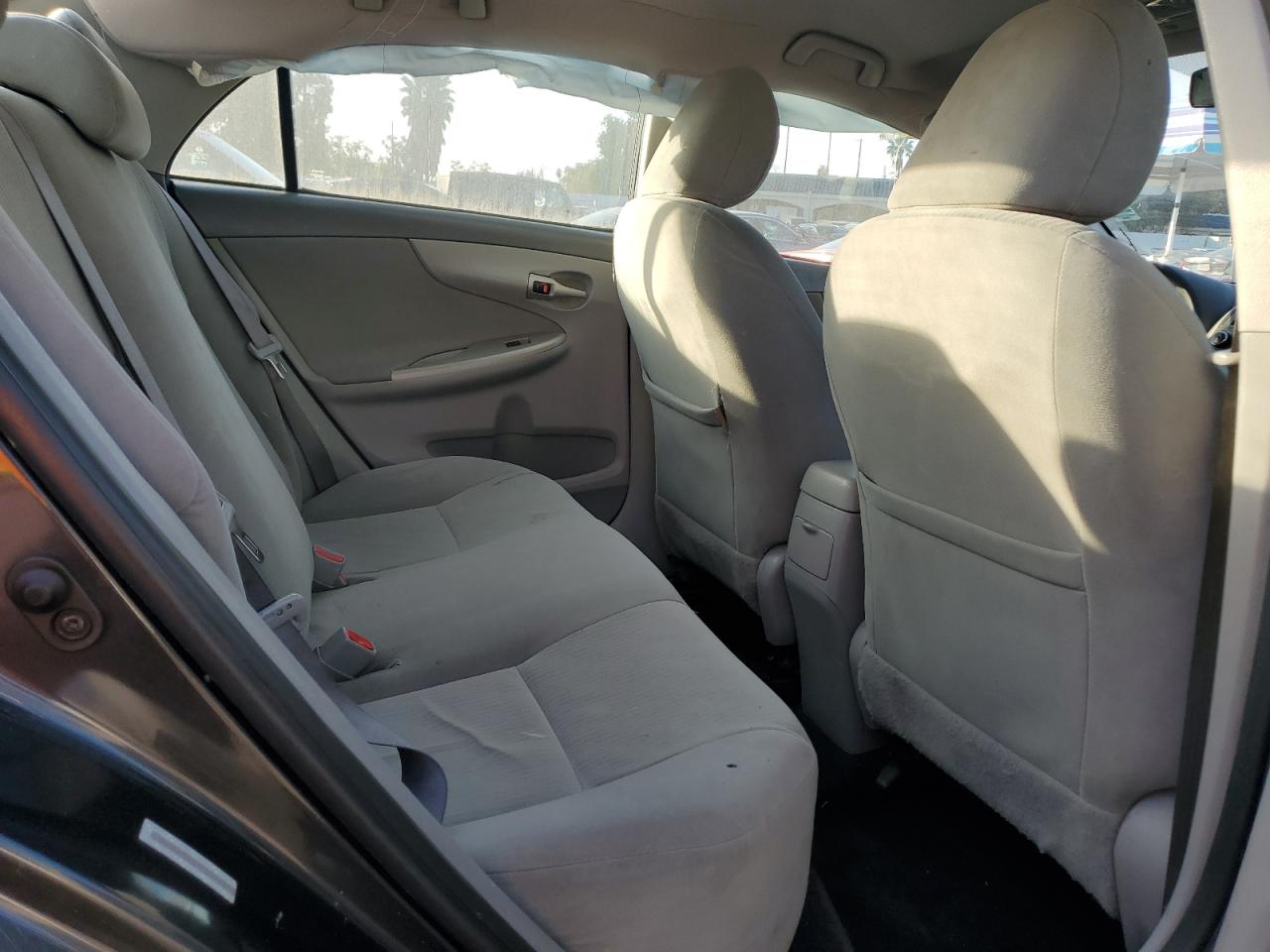 2010 Toyota Corolla Base VIN: 1NXBU4EE8AZ258247 Lot: 88976435