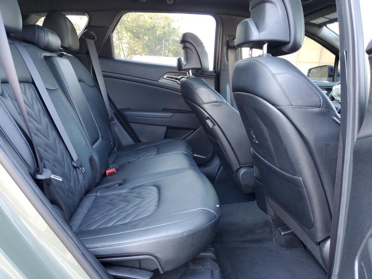 2023 Kia Sportage - Image 10