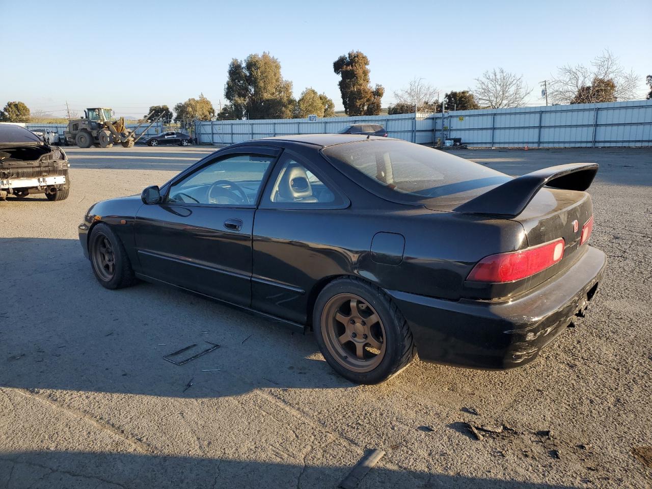 2000 Acura Integra - Image 2