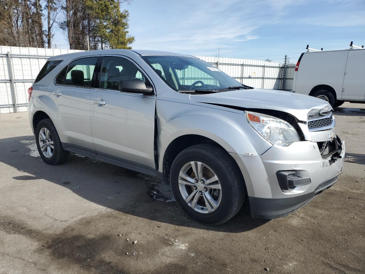 2013 Chevrolet Equinox - Image 4