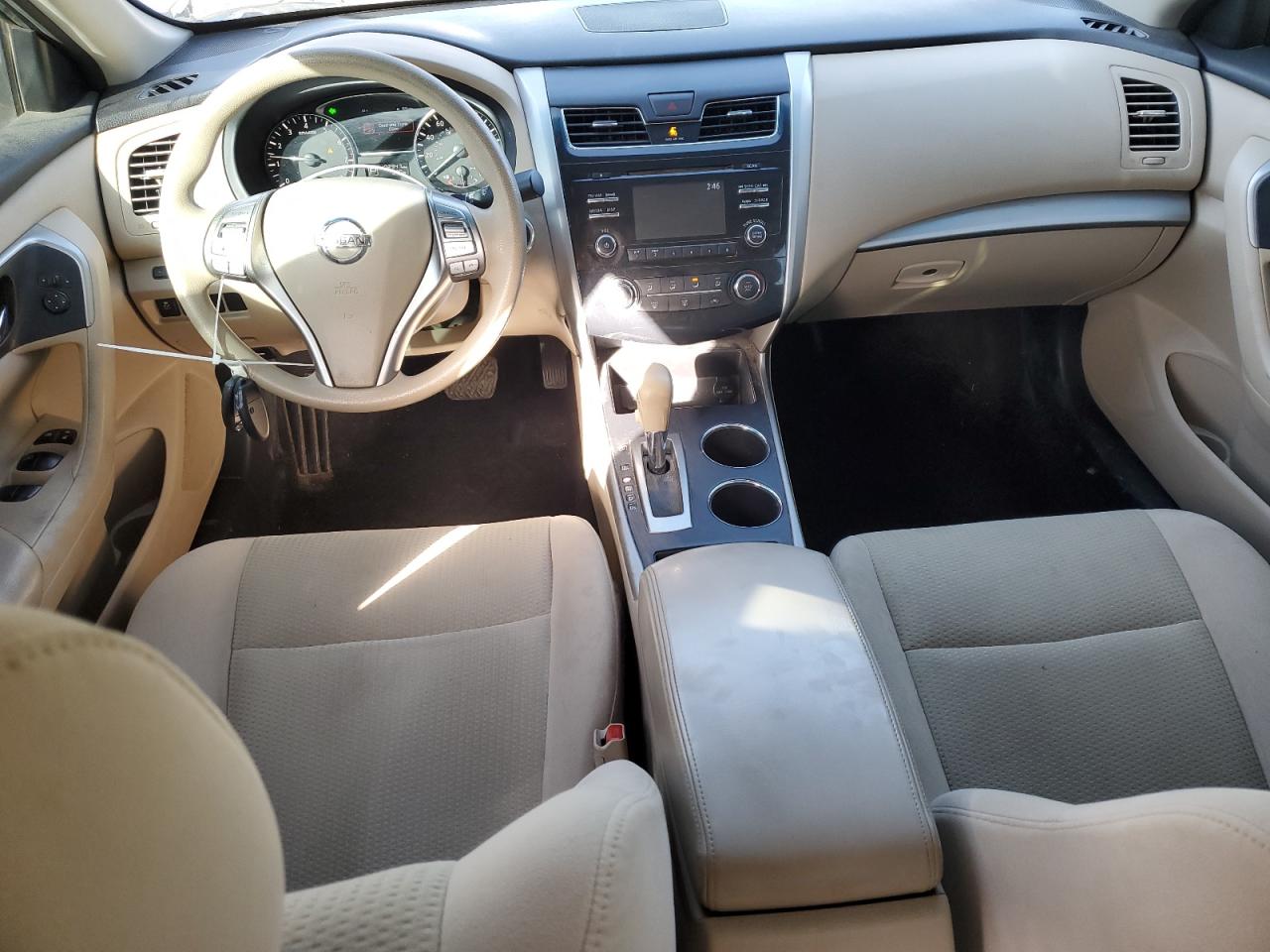 2015 Nissan Altima - Image 8