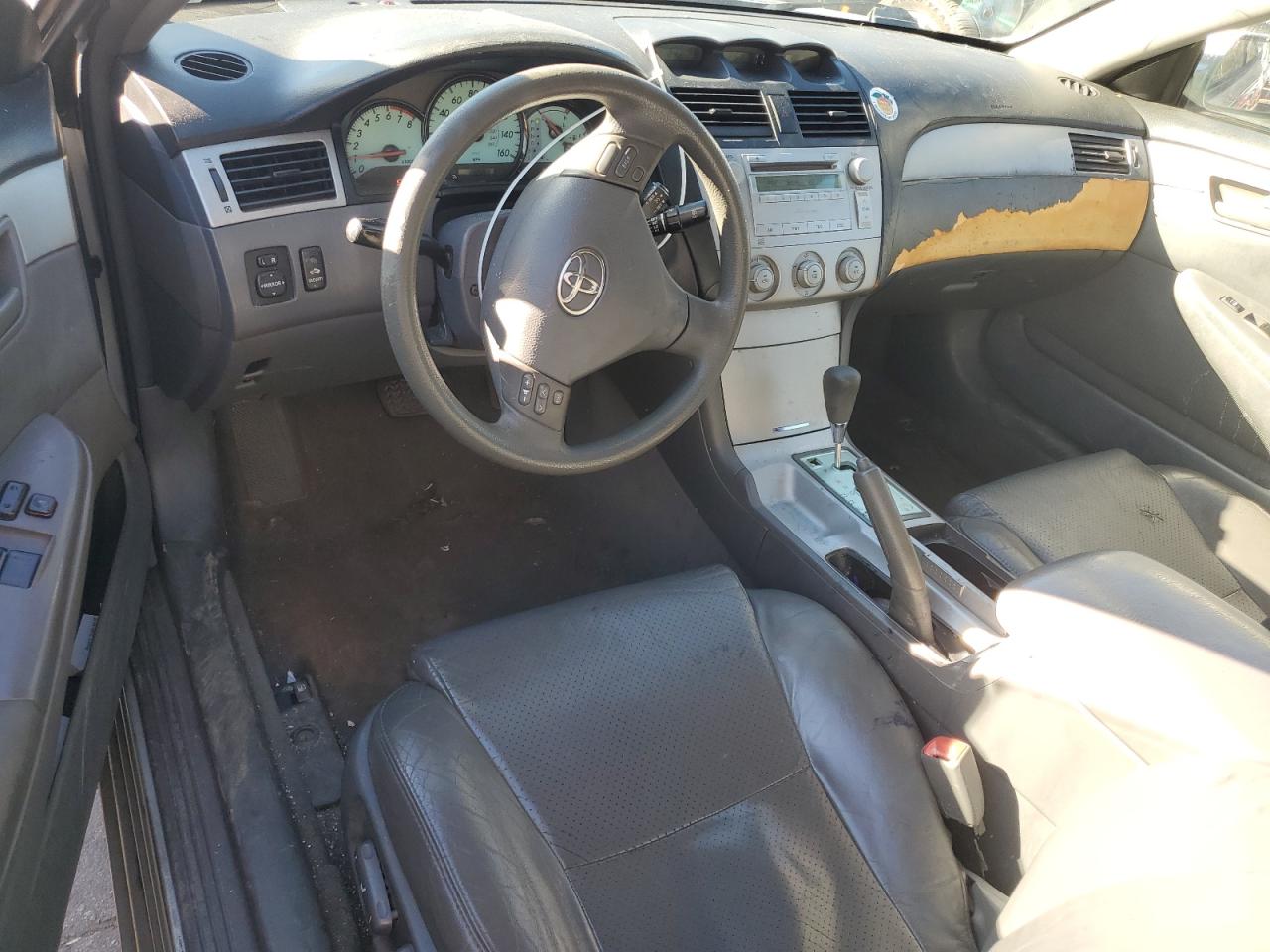 2005 Toyota Camry Solara - Image 8