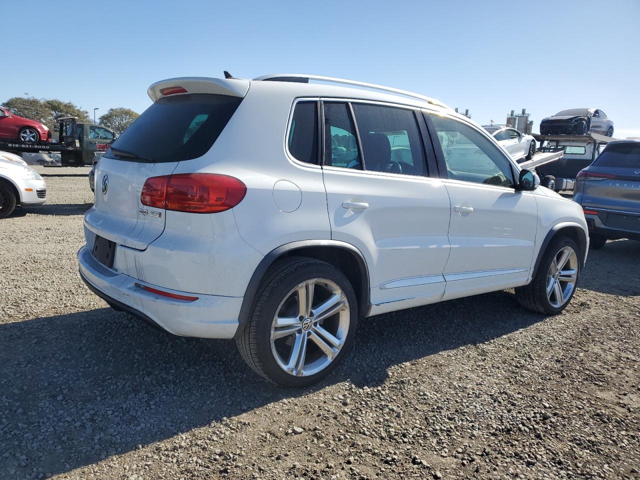 VIN WVGAV7AX3FW017404 2015 VOLKSWAGEN TIGUAN no.3