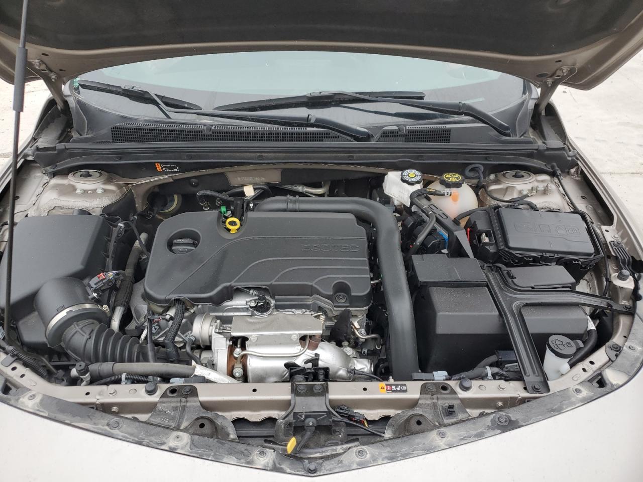 2023 Chevrolet Malibu - Image 11