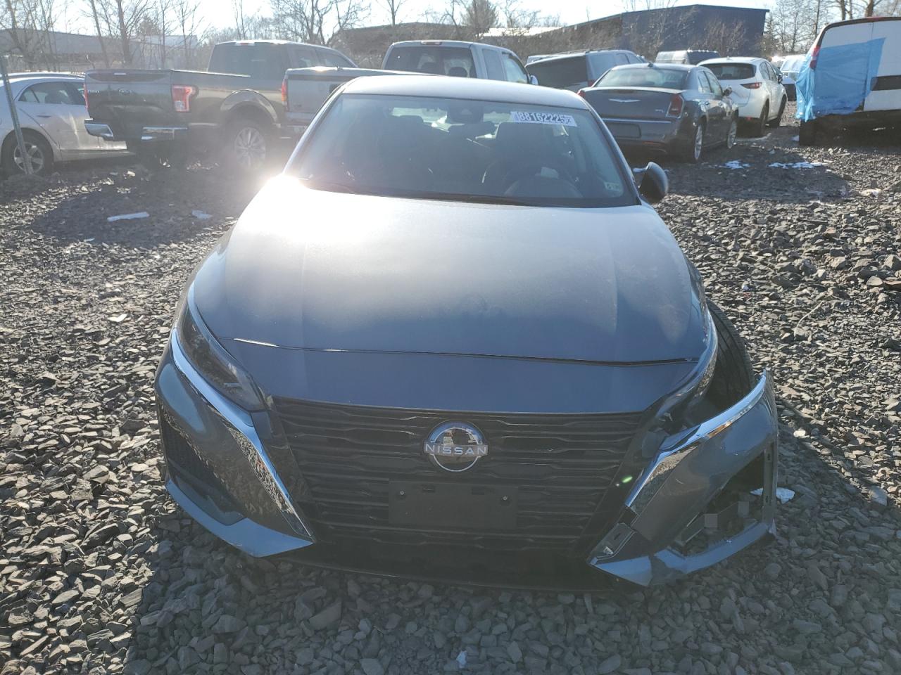 2024 Nissan Altima - Image 5