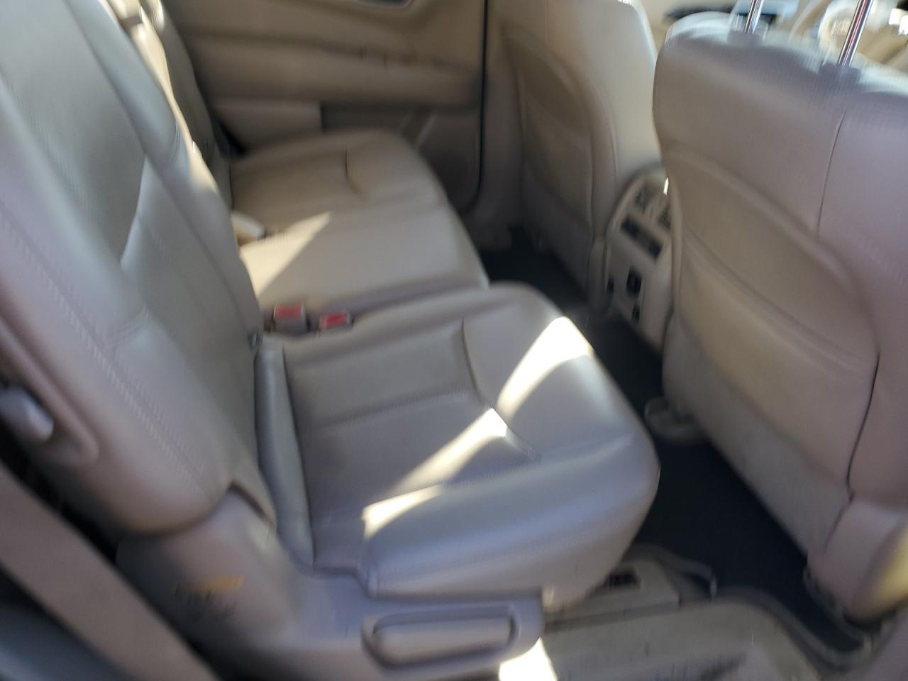 2015 Nissan Pathfinder - Image 12